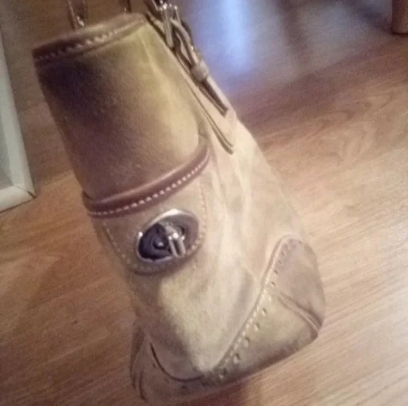 💙Coach leatherware vintage brown suede purse - Picture 4 of 7